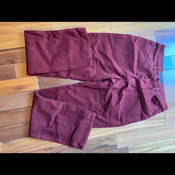 Holiday red pants, slim. - Picture 5 of 5